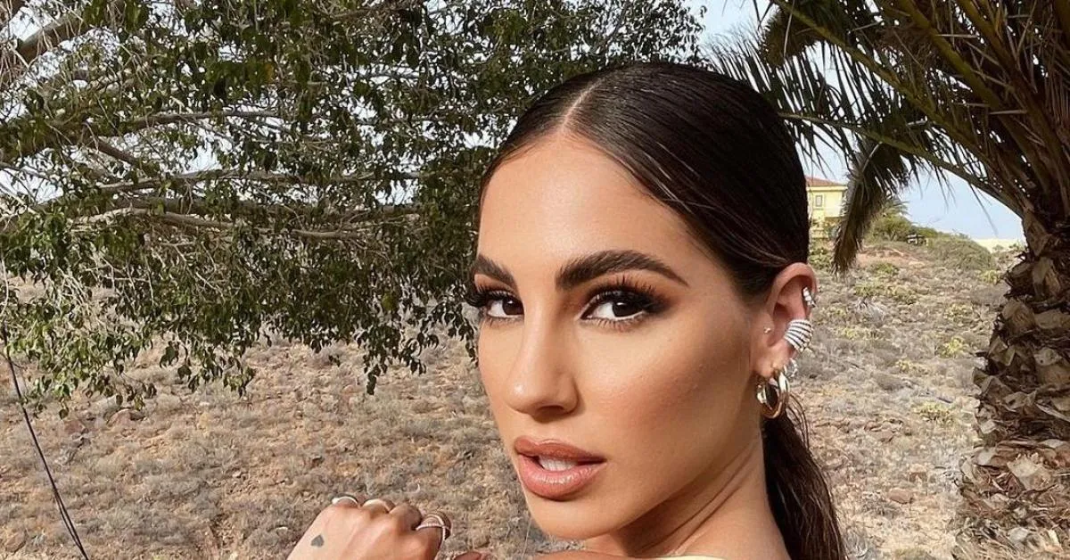 giulia de lellis cerca una tata per priscilla ma il piano salta all8217ultimo non mi dice proprio bene con queste babysitter