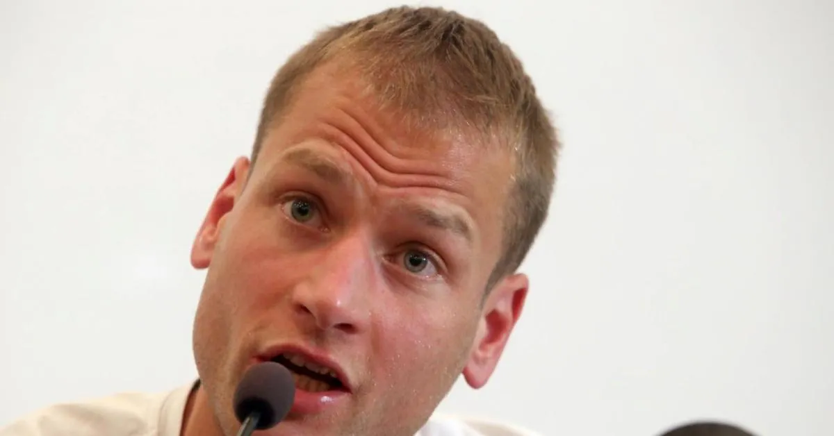 alex schwazer squalificato per doping il marciatore chiede le controanalisi ma rinuncia a provetta con urina residuale da Ilgiornaleditalia.it alex schwazer squalificato per doping il marciatore chiede le controanalisi ma rinuncia a provetta con urina residuale