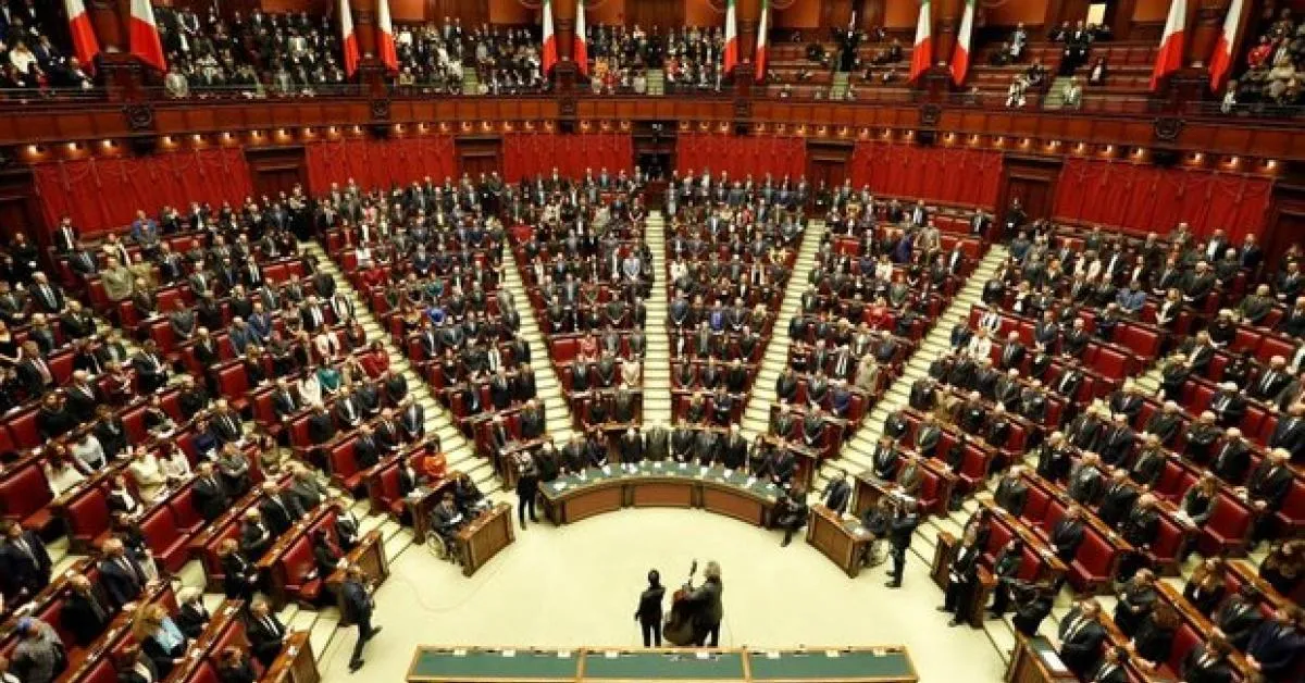 sondaggi politici futuro nazionale sale all 8cresce anche fdi al 271 calo del pd al 208 il m5s arriva al 128 da Ilgiornaleditalia.it sondaggi politici futuro nazionale sale all 8cresce anche fdi al 271 calo del pd al 208 il m5s arriva al 128
