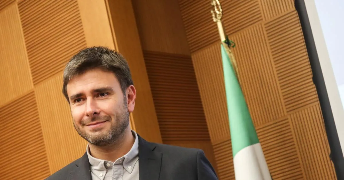 di battista sedato dopo l intervento d urgenza a cuba le ipotesi sul peggioramento dall aneurisma al tumore al cervello da Ilgiornaleditalia.it di battista sedato dopo l intervento d urgenza a cuba le ipotesi sul peggioramento dall aneurisma al tumore al cervello