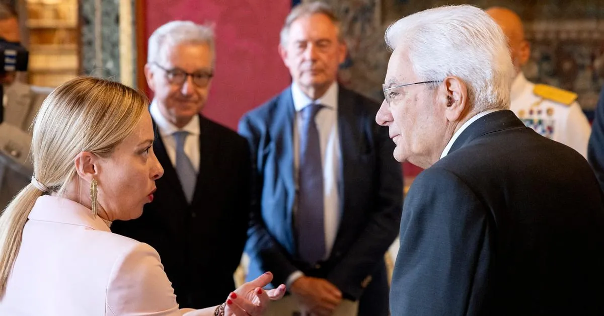 bari denunciato 54enne vincenzo coviello ex dipendente di intesa san paolo per spionaggio dei conti di mattarella e meloni da Ilgiornaleditalia.it bari denunciato 54enne vincenzo coviello ex dipendente di intesa san paolo per spionaggio dei conti di mattarella e meloni