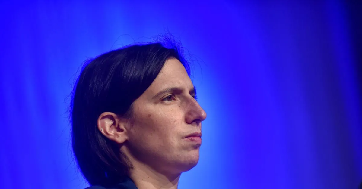 pd proroga per schlein oltre il voto 960 delegati convocati alla nuvola per modificare lo statuto del partito da Ilgiornaleditalia.it pd proroga per schlein oltre il voto 960 delegati convocati alla nuvola per modificare lo statuto del partito