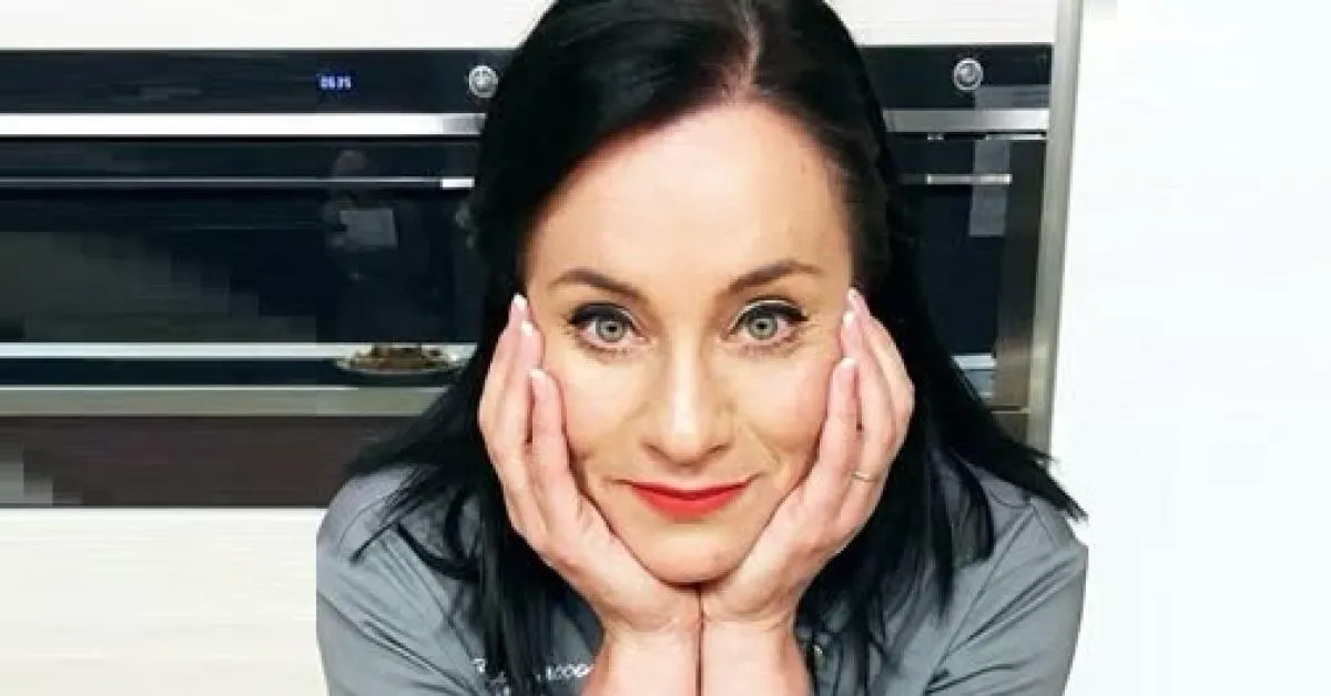 ex concorrente di masterchef 11 ilenia bazzacco morta per turbo cancro alle ovaie diagnosticato nel 2023 aveva 54 anni da Ilgiornaleditalia.it ex concorrente di masterchef 11 ilenia bazzacco morta per turbo cancro alle ovaie diagnosticato nel 2023 aveva 54 anni