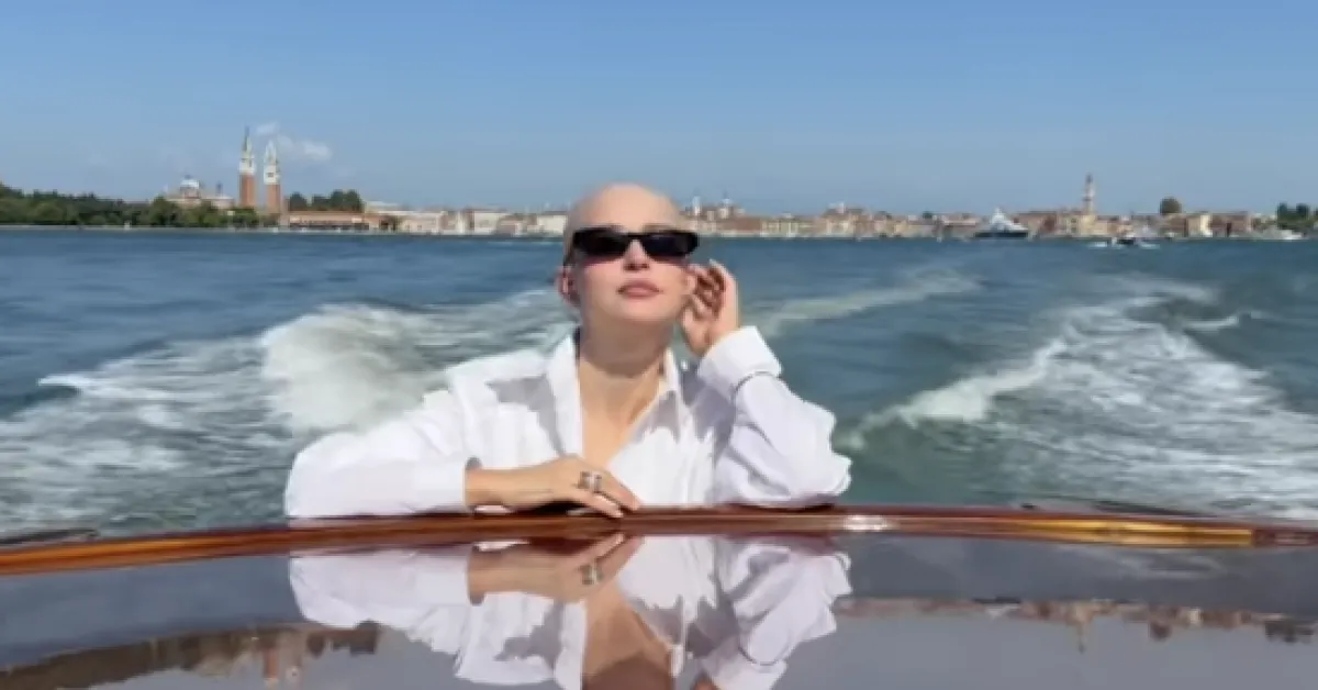 natalia paragoni al festival di venezia 2026 rasata e senza parrucca dopo la chemio per il linfoma di hodgkin diagnosticato ad aprile da Ilgiornaleditalia.it natalia paragoni al festival di venezia 2026 rasata e senza parrucca dopo la chemio per il linfoma di hodgkin diagnosticato ad aprile