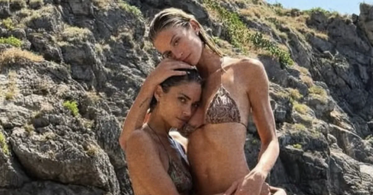 elodie e franceska nuredini vacanza d8217amore tra procida e costiera amalfitana poi ritorno a milano con il progetto del loft da Ilgiornaleditalia.it elodie e franceska nuredini vacanza d8217amore tra procida e costiera amalfitana poi ritorno a milano con il progetto del loft