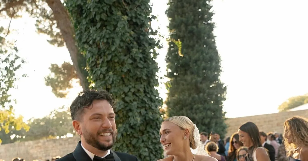mara sattei e alessandro donadei si sono sposati in segreto matrimonio celebrato il 5 settembre annuncio social dopo la festa