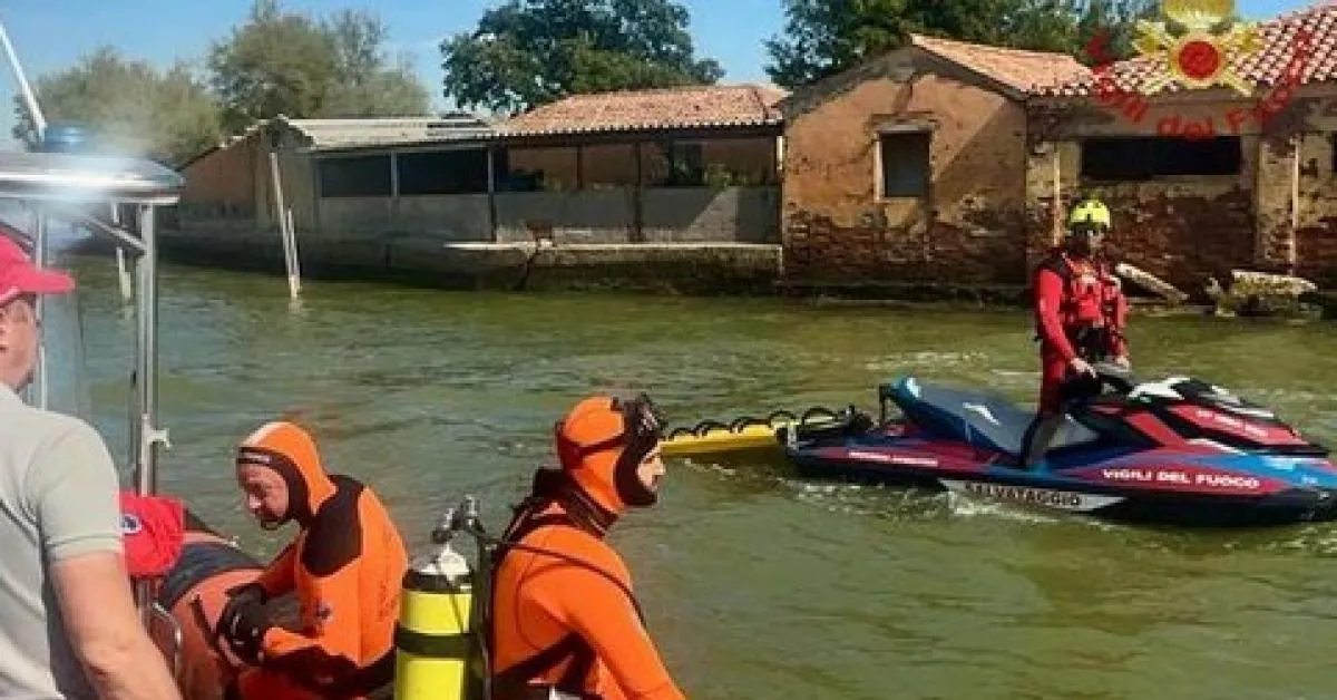 incidente a venezia lo schianto perpendicolare e i dubbi sulla velocit224 del taxi si cercano 2 turisti americani testimoni