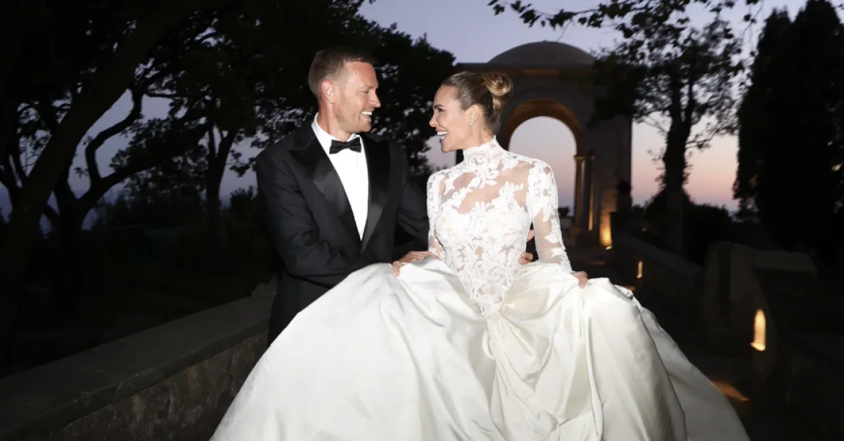 ilary blasi e il matrimonio con bastian muller a ravello in abito principesco cerimonia sulla terrazza dell8217infinito di villa cimbrone da Ilgiornaleditalia.it ilary blasi e il matrimonio con bastian muller a ravello in abito principesco cerimonia sulla terrazza dell8217infinito di villa cimbrone
