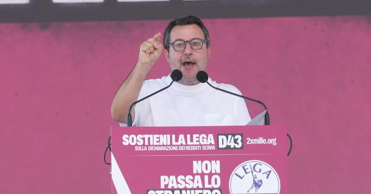 pontida salvini annuncia congresso straordinario della lega a ottobre chieder242 se ho la fiducia della mia famiglia da Ilgiornaleditalia.it pontida salvini annuncia congresso straordinario della lega a ottobre chieder242 se ho la fiducia della mia famiglia