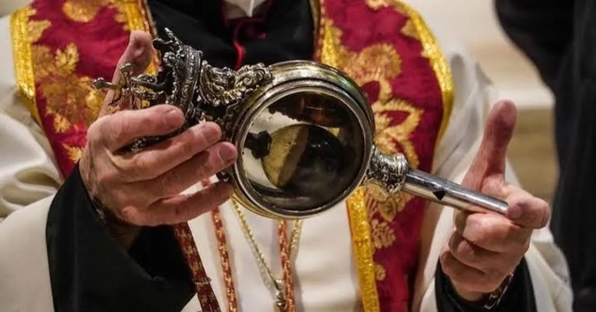 il prodigio di san gennaro la scienza lo chiama cos236 il legame storico astrofisico tra il santo e saturno e l8217agor224 in scena al belmond caruso di ravello