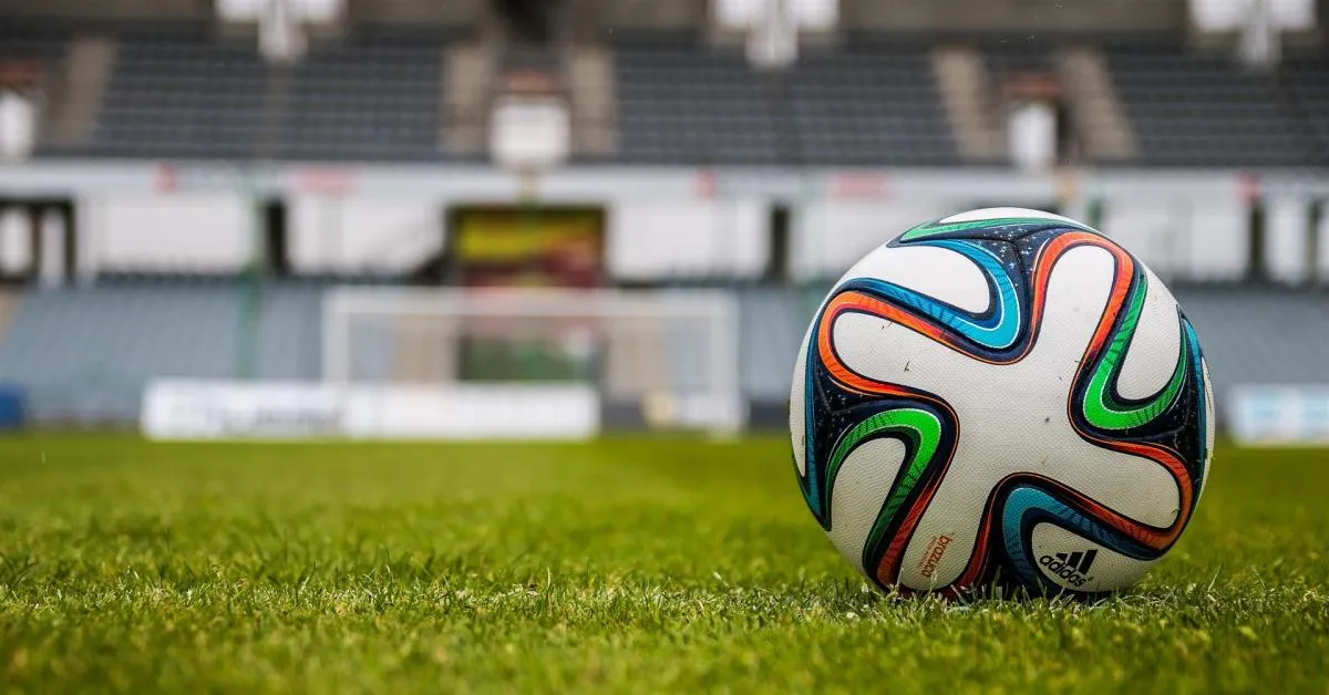 calcio italiano 49 club falliti pi249 volte in 40 anni 218 i casi perdite stimate in oltre 9 miliardi di euro da Ilgiornaleditalia.it calcio italiano 49 club falliti pi249 volte in 40 anni 218 i casi perdite stimate in oltre 9 miliardi di euro