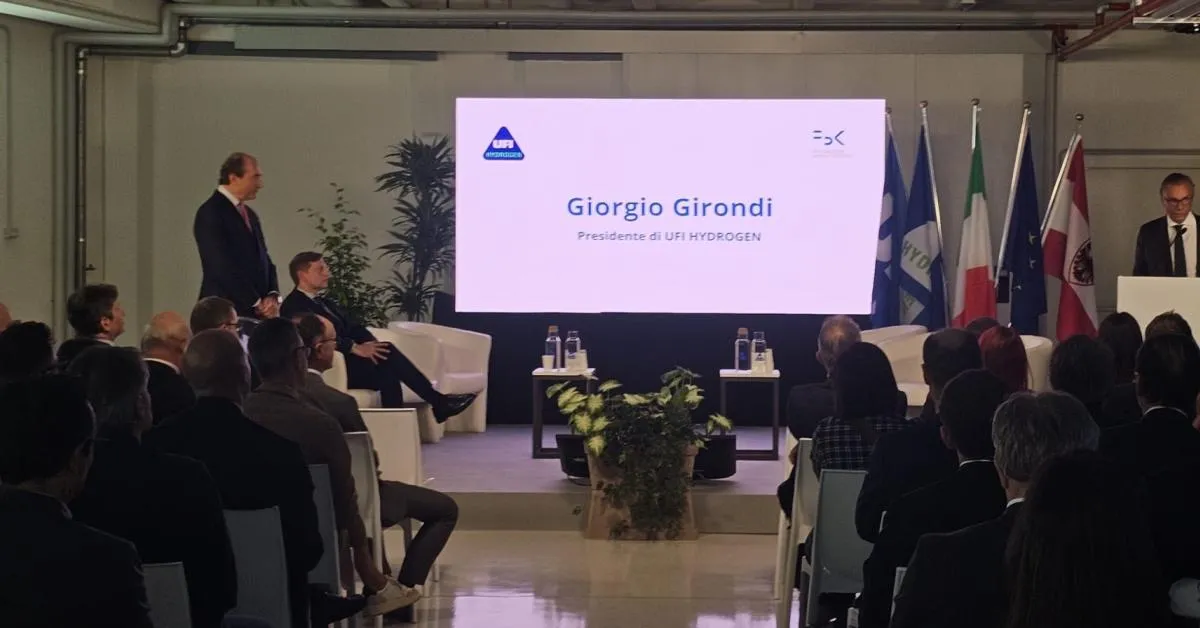 ufi hydrogen pres giorgio girondi crediamo che l8217idrogeno e l8217elettrochimica possano rappresentare una nuova frontiera industriale