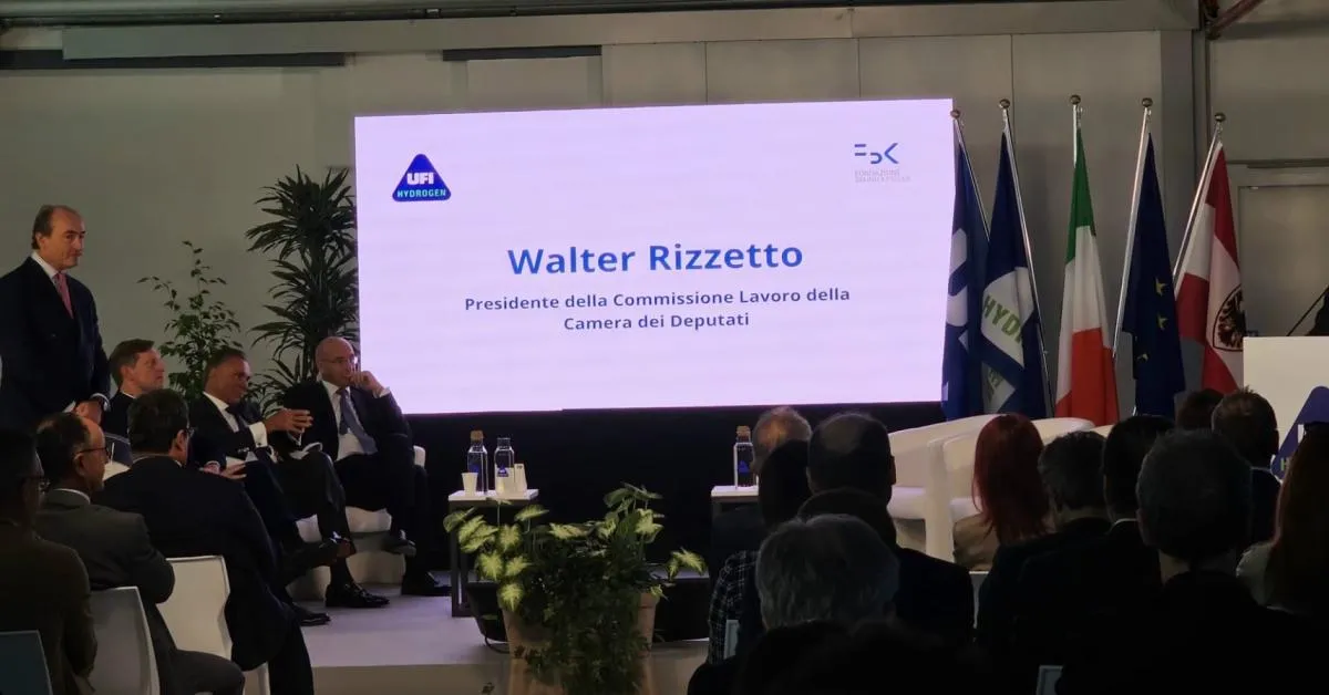 idrogeno rizzetto pres della commissione lavoro camera lavorare sulla diversificazione delle fonti e sulle nuove tecnologie da Ilgiornaleditalia.it idrogeno rizzetto pres della commissione lavoro camera lavorare sulla diversificazione delle fonti e sulle nuove tecnologie
