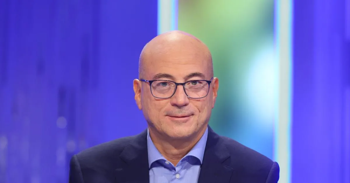 tg la7 cairo pensa a cazzullo per il dopo mentana dal 2027 l editore squadra che vince non si cambia retroscena