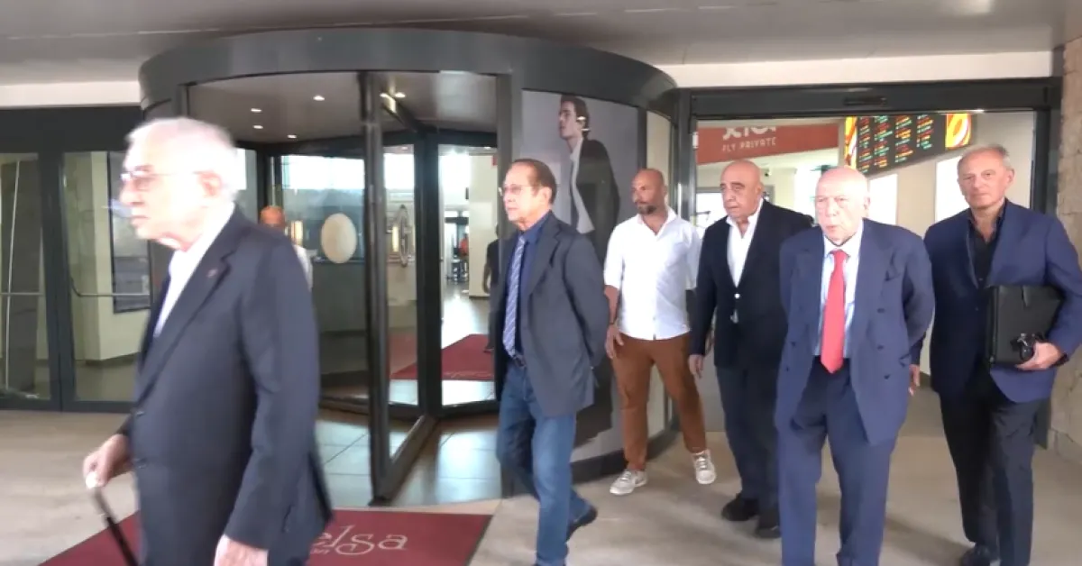 villa certosa l ultimo pranzo per i 90 anni di berlusconi prima della vendita presenti galliani e dell utri assenti marina pier silvio e tajani