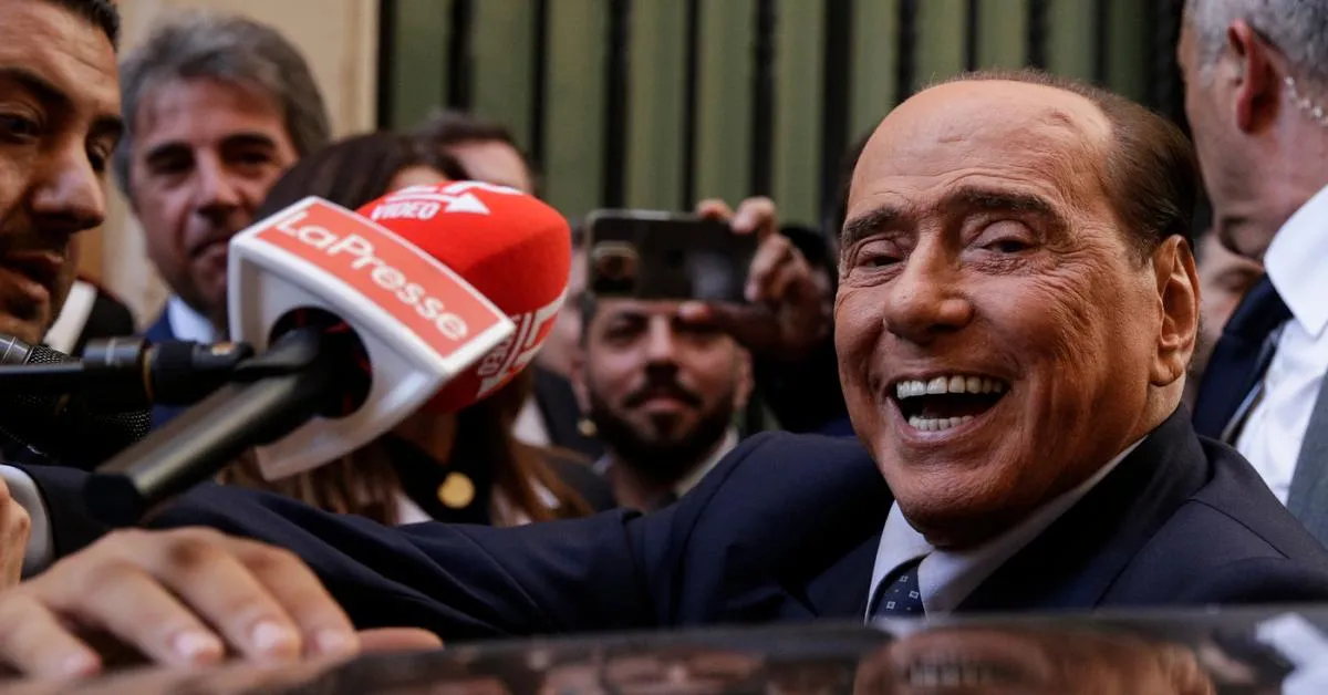intitolato a silvio berlusconi l aeroporto di milano malpensa la scelta solleva un polverone da Ilgiornaleditalia.it intitolato a silvio berlusconi l aeroporto di milano malpensa la scelta solleva un polverone