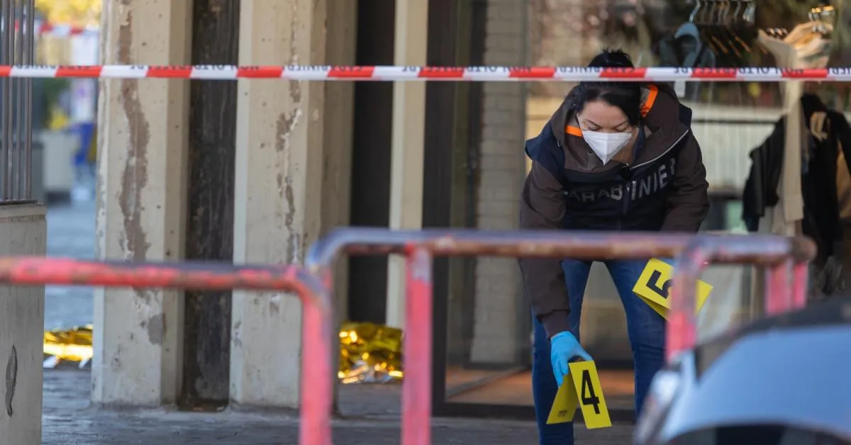 roma 25enne ucciso a coltellate vicino alla stazione prenestina ritrovato sul marciapiede caccia al responsabile dell8217omicidio da Ilgiornaleditalia.it roma 25enne ucciso a coltellate vicino alla stazione prenestina ritrovato sul marciapiede caccia al responsabile dell8217omicidio