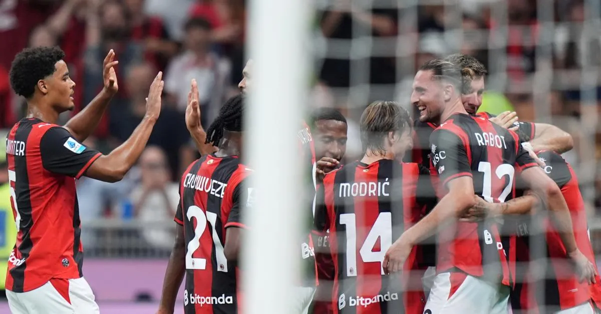 milan sorpresa il diavolo si iscrive alla corsa per il gioiello alex scott i rumor inglesi fa male ma torner242 pi249 forte il doloroso annuncio della stella rossonera