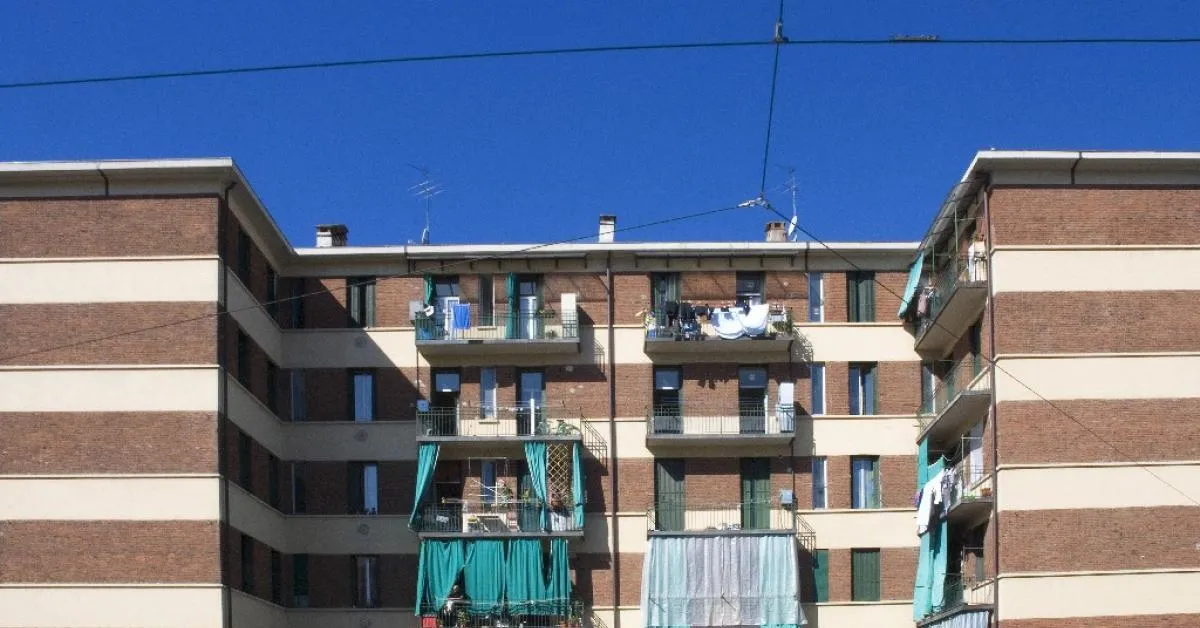 crisi abitativa a roma 10mila alloggi di edilizia pubblica occupati abusivamente oltre 13mila famiglie in attesa di una casa da Ilgiornaleditalia.it crisi abitativa a roma 10mila alloggi di edilizia pubblica occupati abusivamente oltre 13mila famiglie in attesa di una casa