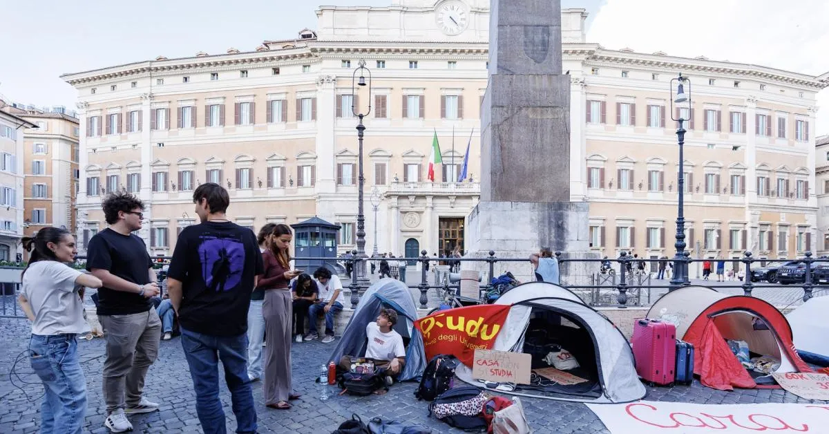 caro affitti studenti in tenda a montecitorio protesta tra roma e milano per il diritto allo studio sostegno di schlein da Ilgiornaleditalia.it caro affitti studenti in tenda a montecitorio protesta tra roma e milano per il diritto allo studio sostegno di schlein