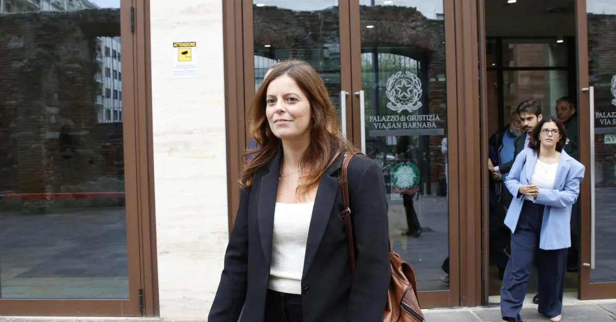 ilaria salis annullata condanna sui risarcimenti da 300mila8364 a ex collaboratori non ricevette notifica del procedimento da Ilgiornaleditalia.it ilaria salis annullata condanna sui risarcimenti da 300mila8364 a ex collaboratori non ricevette notifica del procedimento