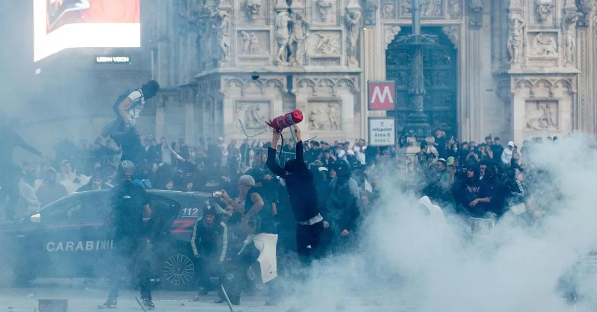 milano il bilancio dopo gli scontri 271 in questura tra cui 220 minori 32 arrestati ~50 stranieri 14 agenti feriti