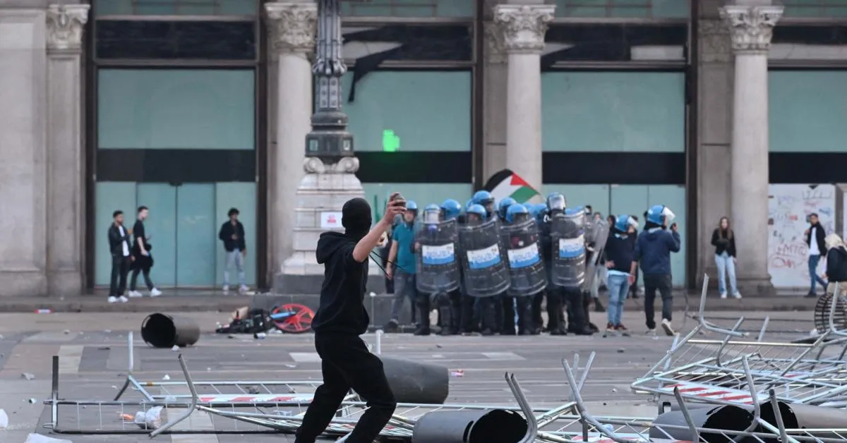 scontri a milano indagine sugli account del corteo e sui primi inviti social la polizia non ci sono capi con cui trattare da Ilgiornaleditalia.it scontri a milano indagine sugli account del corteo e sui primi inviti social la polizia non ci sono capi con cui trattare