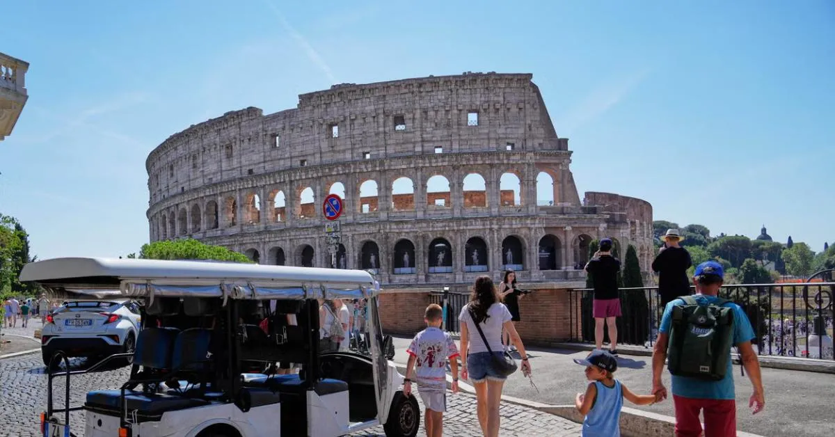 golf car a roma metur mille posti di lavoro a rischio s236 alle regole ma senza divieti totali nel centro storico