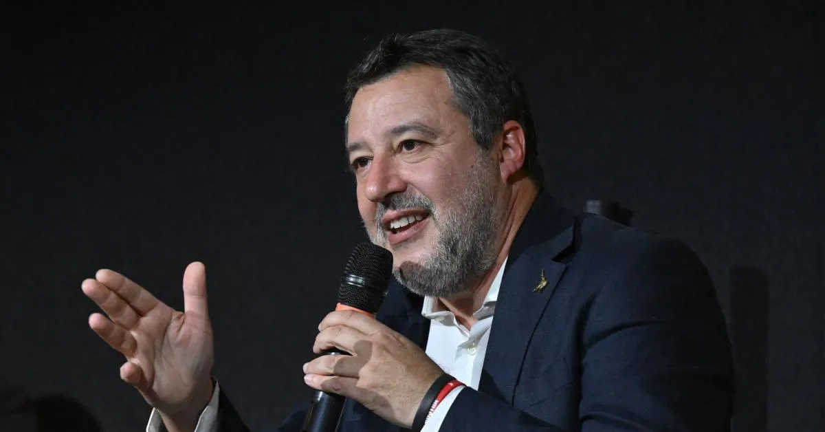 proteste autotrasportatori salvini tende la mano subito erogazione dei fondi stanziati pari a 8364 430mln poi altre risorse da Ilgiornaleditalia.it proteste autotrasportatori salvini tende la mano subito erogazione dei fondi stanziati pari a 8364 430mln poi altre risorse