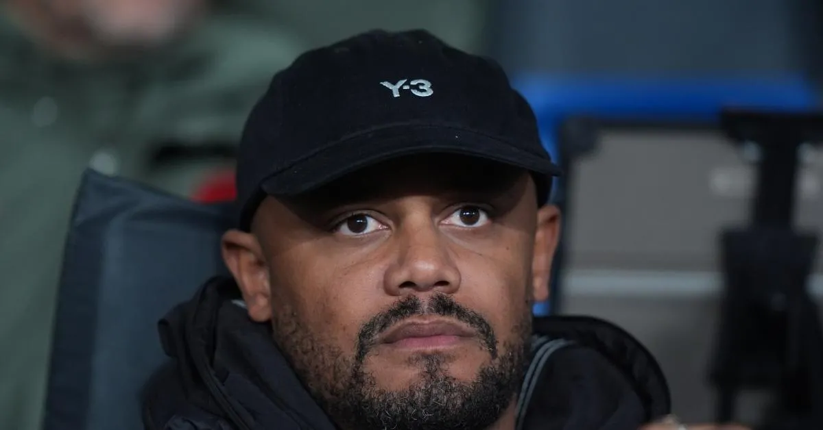 kompany malore durante l allenamento ricoverato d urgenza l allenatore del bayern monaco le sue condizioni