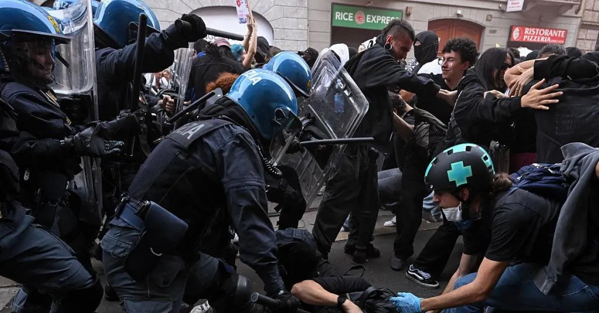 proteste denunce ai tir minacce di sequestri e carcere minorile si cercano complotti mai le difficolt224 del paese da Ilgiornaleditalia.it proteste denunce ai tir minacce di sequestri e carcere minorile si cercano complotti mai le difficolt224 del paese