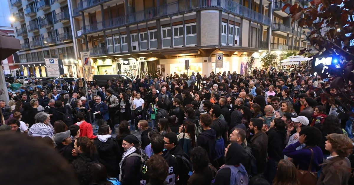 sciopero 30 ottobre allerta viminale per infiltrazioni nei cortei usb controlli sui contatti di siher dopo gli scontri da Ilgiornaleditalia.it sciopero 30 ottobre allerta viminale per infiltrazioni nei cortei usb controlli sui contatti di siher dopo gli scontri