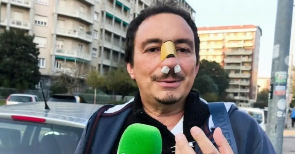 torino professore bruno vadal224 picchiato a scuola da un 14enne durante l interrogazione per il 52enne frattura del naso da Ilgiornaleditalia.it torino professore bruno vadal224 picchiato a scuola da un 14enne durante l interrogazione per il 52enne frattura del naso