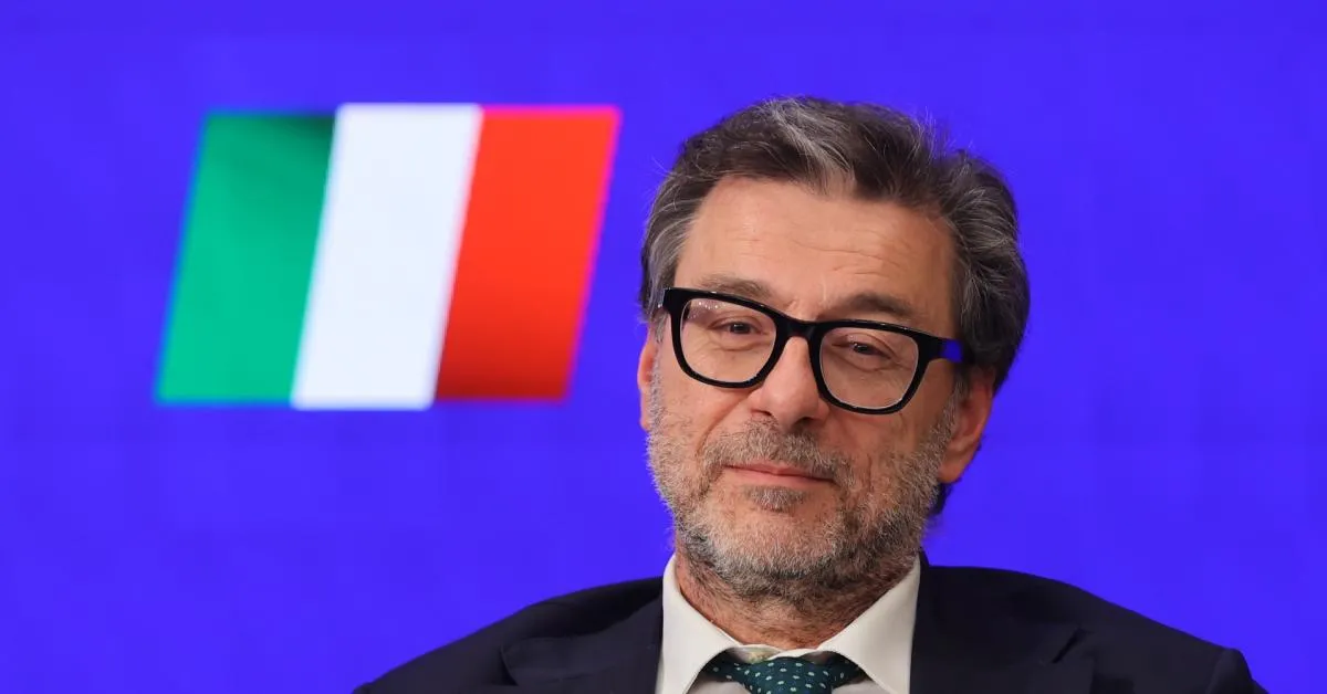 manovra 2027 giorgetti punta a uscire dalla procedura ue per liberare 14 miliardi 8364 pesano guerra e interessi sul debito da Ilgiornaleditalia.it manovra 2027 giorgetti punta a uscire dalla procedura ue per liberare 14 miliardi 8364 pesano guerra e interessi sul debito