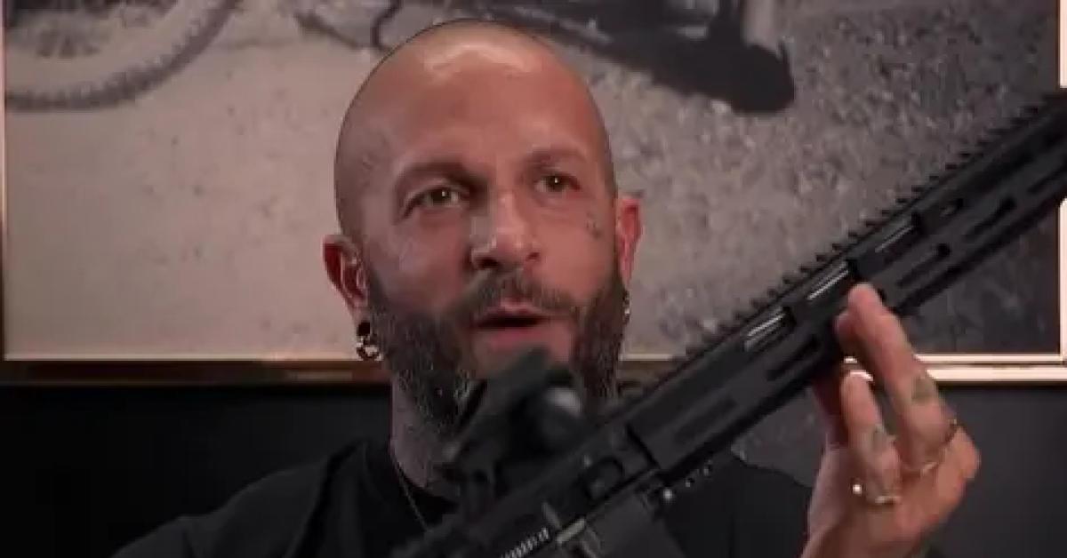 volpago armi ritirate al gioielliere andrea romanello dopo le minacce ai ladri sui social lui rilancia ho sempre una spranga da Ilgiornaleditalia.it volpago armi ritirate al gioielliere andrea romanello dopo le minacce ai ladri sui social lui rilancia ho sempre una spranga