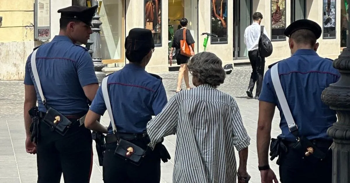 cremona si finge carabiniere per derubare anziani 3 furti contestati le chat 200 un vecchio nemmeno cammina da Ilgiornaleditalia.it cremona si finge carabiniere per derubare anziani 3 furti contestati le chat 200 un vecchio nemmeno cammina