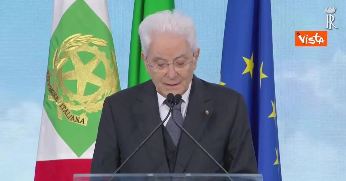 tetto studenti stranieri mattarella contro meloni scuola aperta a tutti deve aiutare a non formare ghetti video da Ilgiornaleditalia.it tetto studenti stranieri mattarella contro meloni scuola aperta a tutti deve aiutare a non formare ghetti video