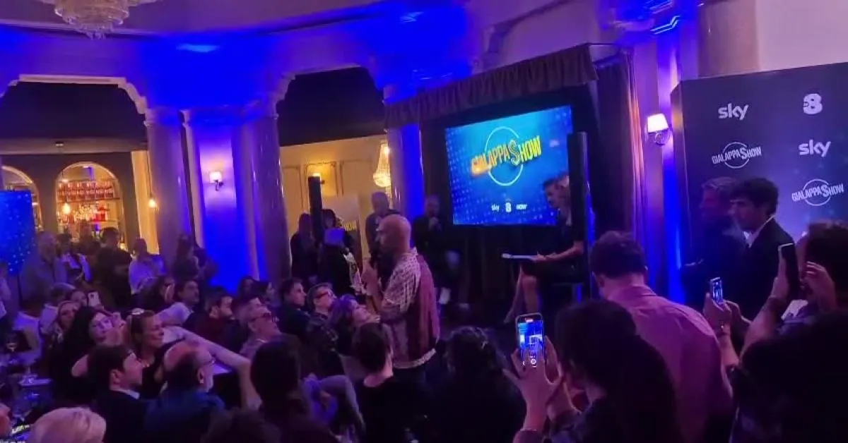 gialappashow maccio capatonda torna con storie male 2 sandro sbruffa arranca perch233 gli omicidi video de il giornale d italia brenda lodigiani federica sciarelli giulia vecchio emma marrone e le parodie vecchie e nuove da Ilgiornaleditalia.it gialappashow maccio capatonda torna con storie male 2 sandro sbruffa arranca perch233 gli omicidi video de il giornale d italia brenda lodigiani federica sciarelli giulia vecchio emma marrone e le parodie vecchie e nuove