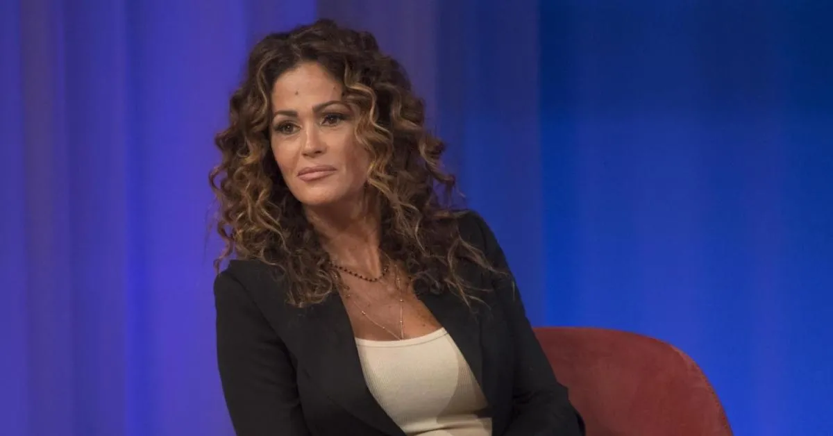 samantha de grenet torna alla conduzione su hgtv con il programma vinci una casa al mare con lei damiano gallo da Ilgiornaleditalia.it samantha de grenet torna alla conduzione su hgtv con il programma vinci una casa al mare con lei damiano gallo