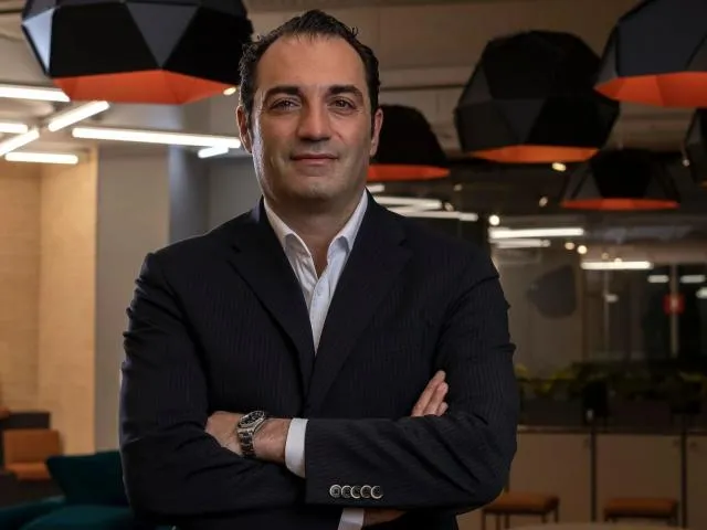 Stellantis, obiettivo 300mila auto prodotte in Italia nel 2026; a ...