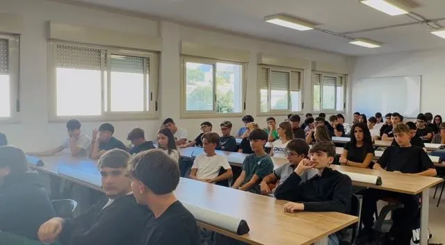 FiberCop, al via il quarto anno del percorso di formazione digitale per avvicinare gli studenti alle professioni del futuro